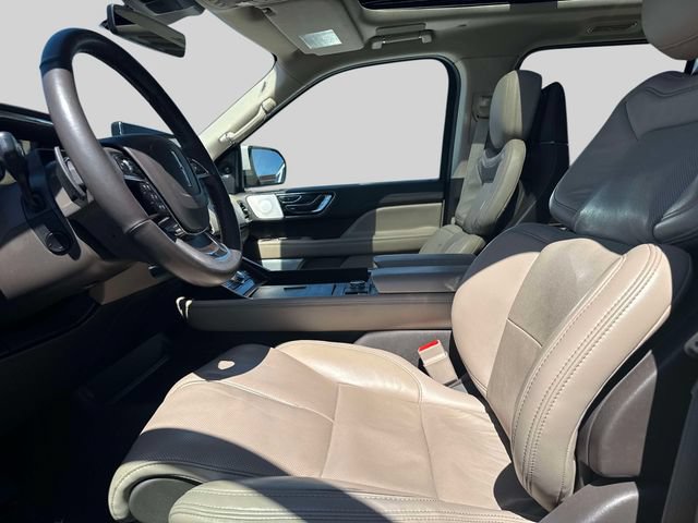 Used 2024 Lincoln Navigator L Reserve AWD/4WD image 20
