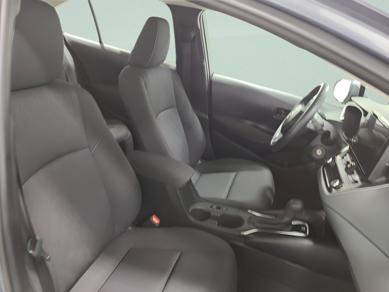 Used 2024 Toyota Corolla LE FWD image 12