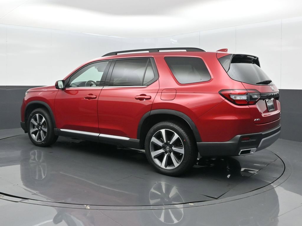 Certified 2024 Honda Pilot Elite image 6
