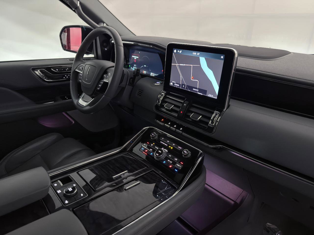 Used 2019 Lincoln Navigator Reserve image 26