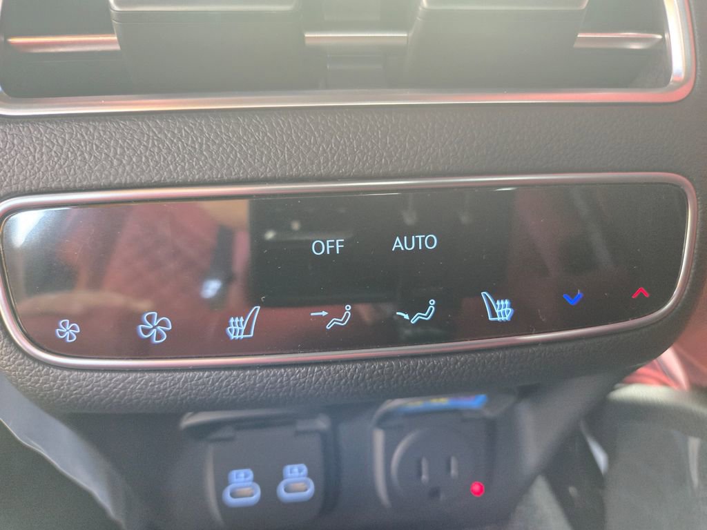 New 2026 Genesis GV70 3.5T Sport Prestige image 30