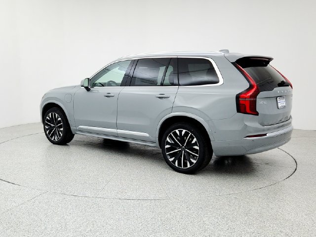 New 2026 Volvo XC90 T8 Plus w/ Protection Package Premier AWD/4WD image 7