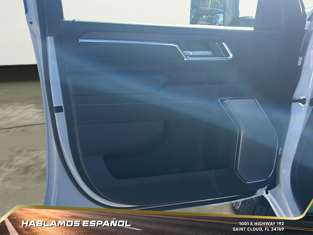 New 2026 GMC Sierra 2500 Denali w/ Denali Reserve Package image 12