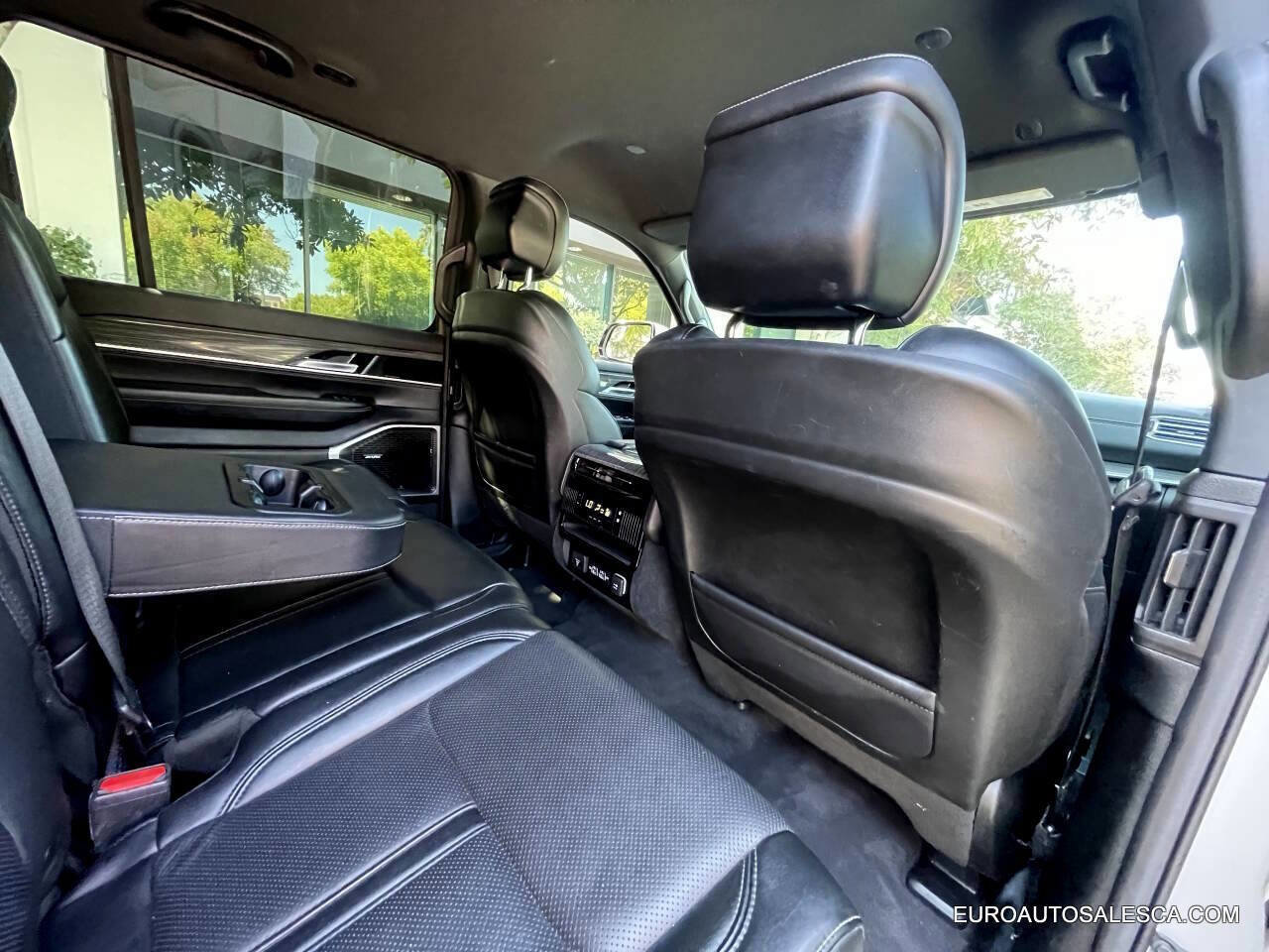 Used 2022 Jeep Wagoneer Series II image 21