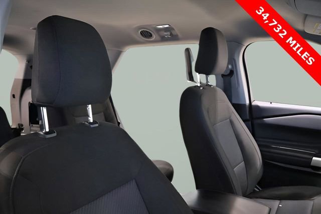 Used 2023 Ford Explorer XLT image 16