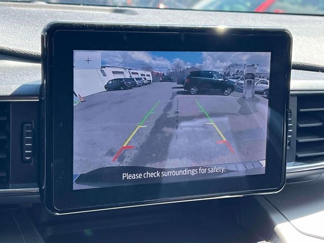 Used 2022 Ford Explorer XLT w/ Equipment Group 202A AWD/4WD image 41