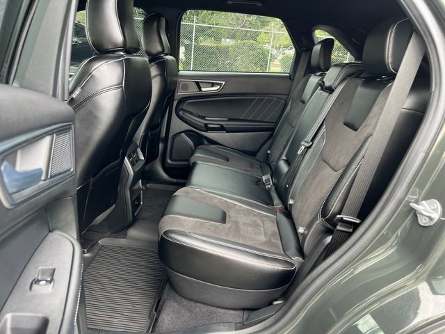 Used 2023 Ford Edge ST w/ Cargo Accessory Package AWD/4WD image 16