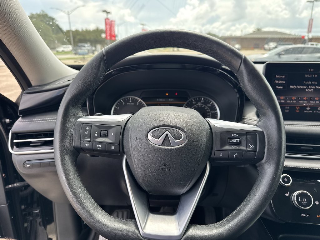 Used 2023 INFINITI QX60 Pure AWD/4WD image 16