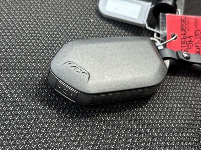 Used 2023 Kia Forte LXS w/ LXS Technology Package FWD image 30