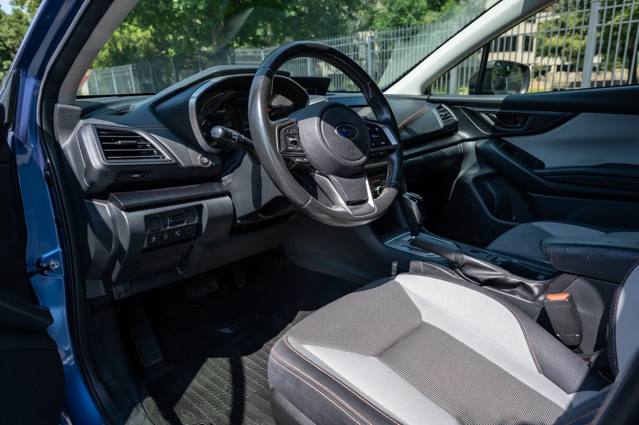Used 2020 Subaru Crosstrek 2.0i Premium w/ Moonroof Package 1 AWD/4WD image 10