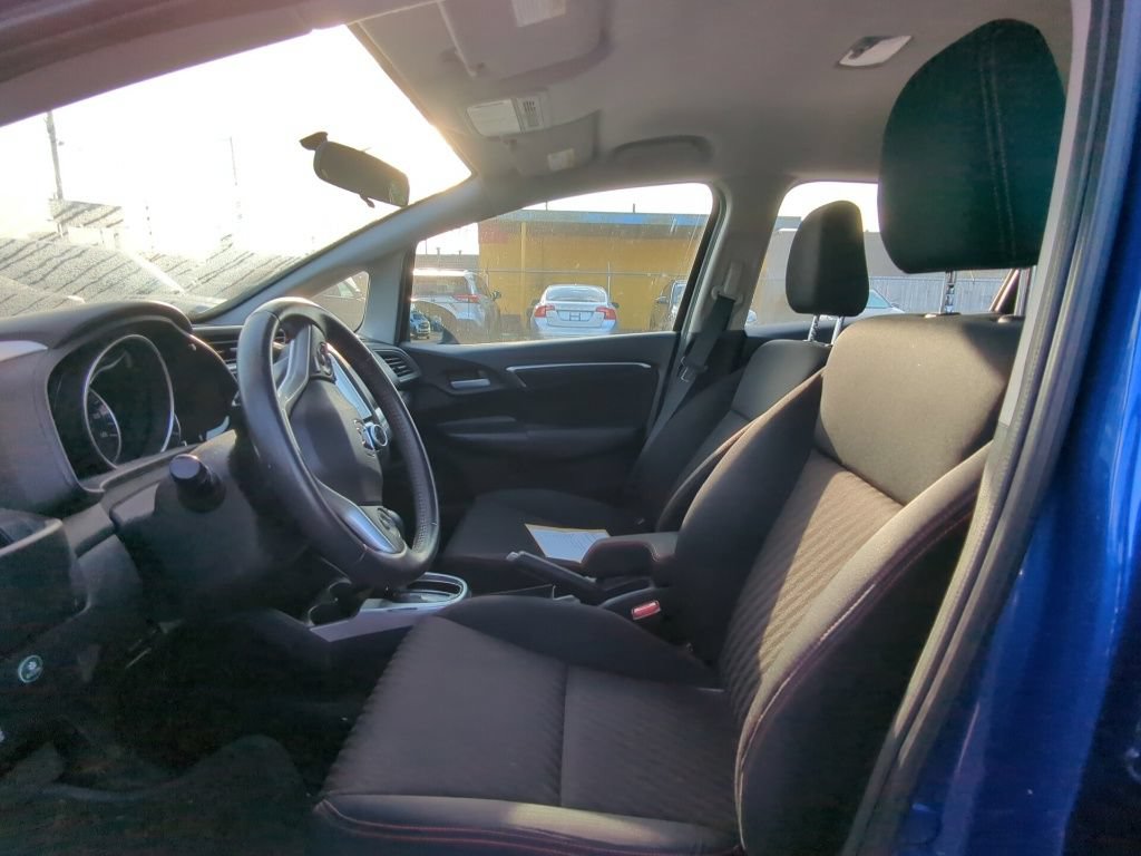 Used 2018 Honda Fit Sport image 6