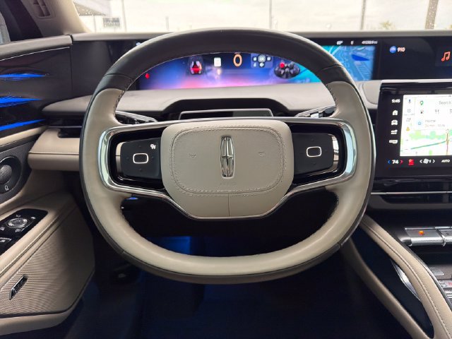 Used 2024 Lincoln Nautilus Premier w/ Equipment Group 102A AWD/4WD image 17