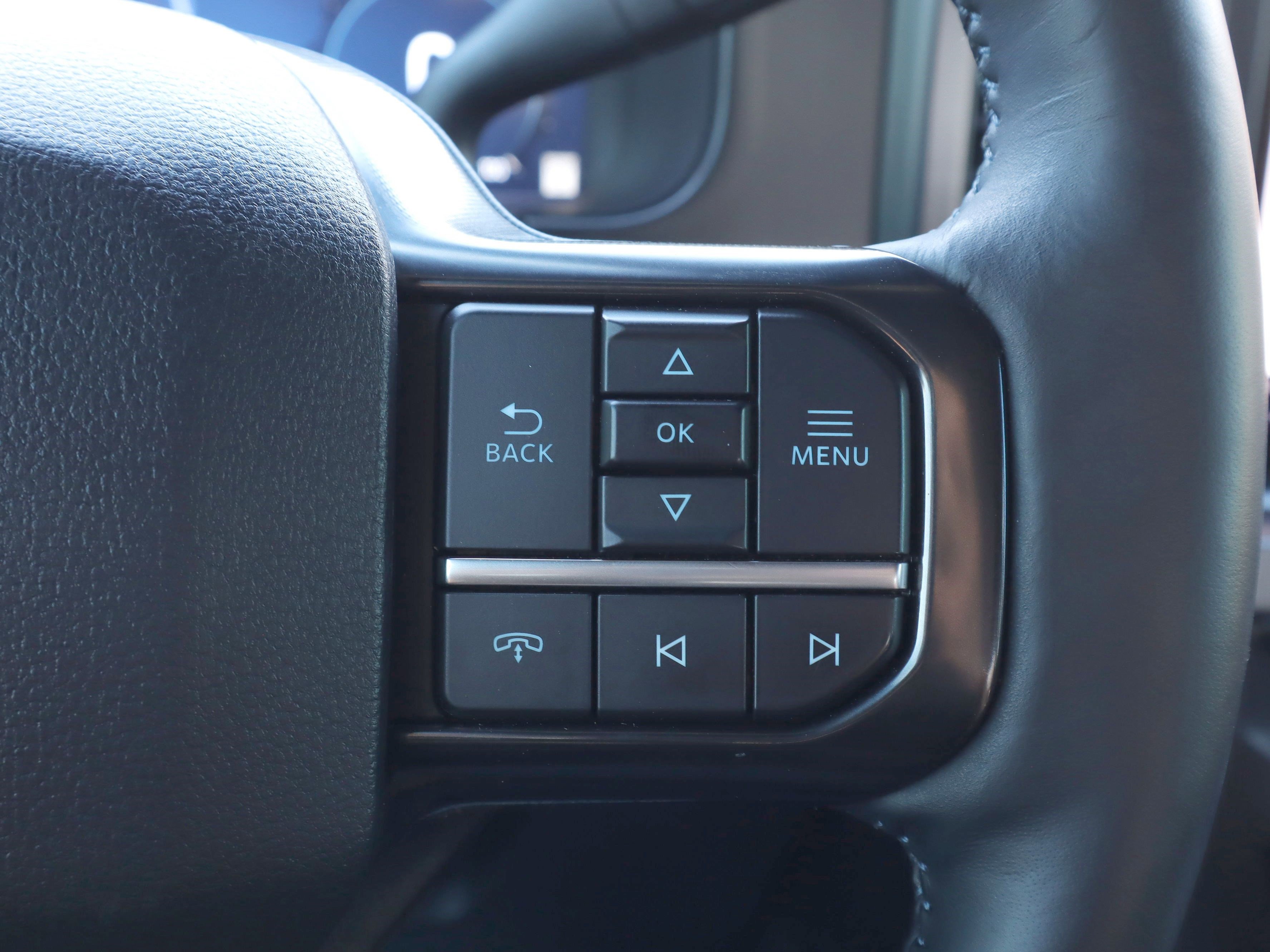 Used 2025 Ford F350 Platinum image 18