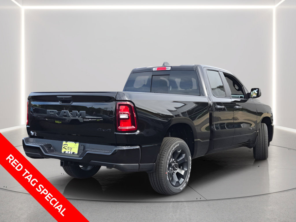 New 2026 RAM 1500 Express AWD/4WD image 4