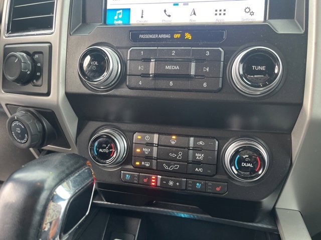 Used 2019 Ford F150 Lariat w/ Equipment Group 502A Luxury image 22