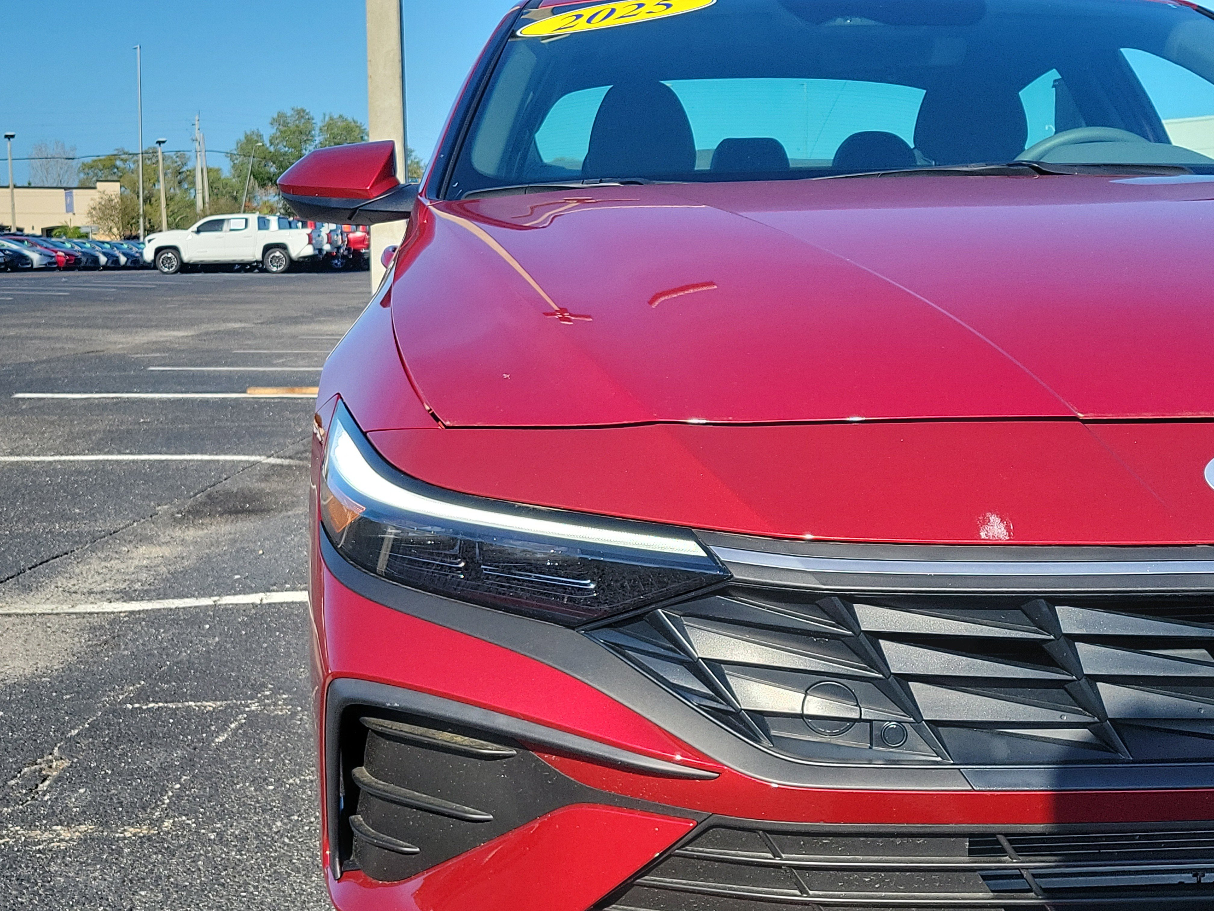 Used 2025 Hyundai Elantra SE image 7