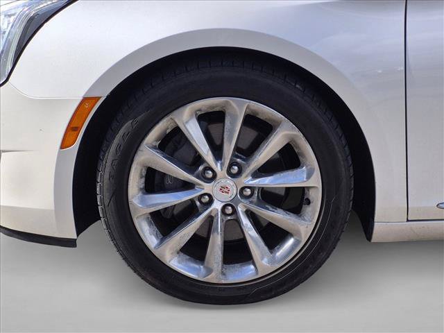 Used 2013 Cadillac XTS Luxury w/ Driver Awareness Package FWD image 14