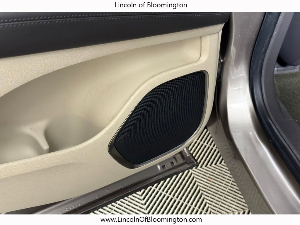 Used 2020 Lincoln Nautilus Reserve w/ Equipment Group 201A image 51