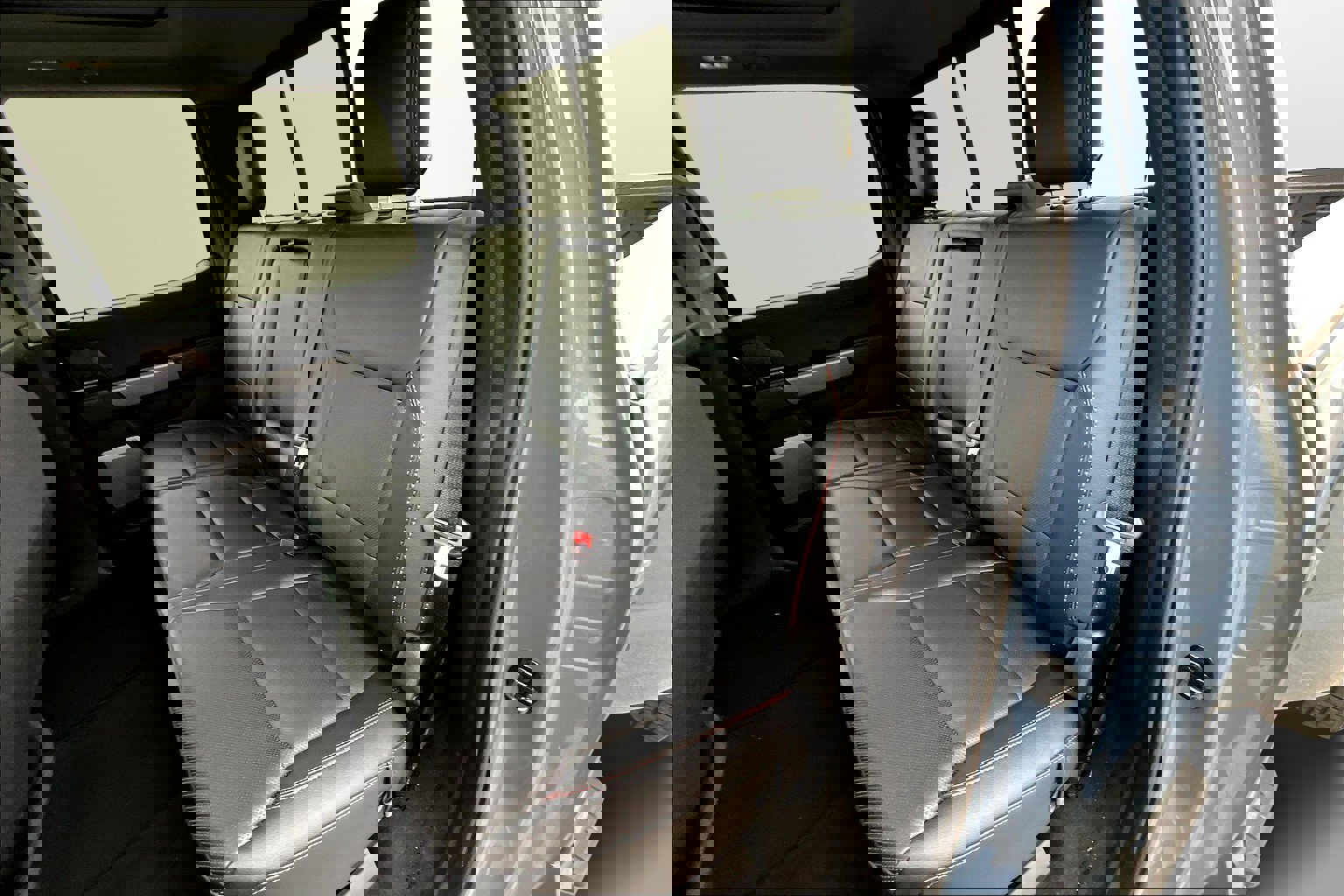 Used 2023 Ford F350 Lariat w/ Lariat Ultimate Package image 18