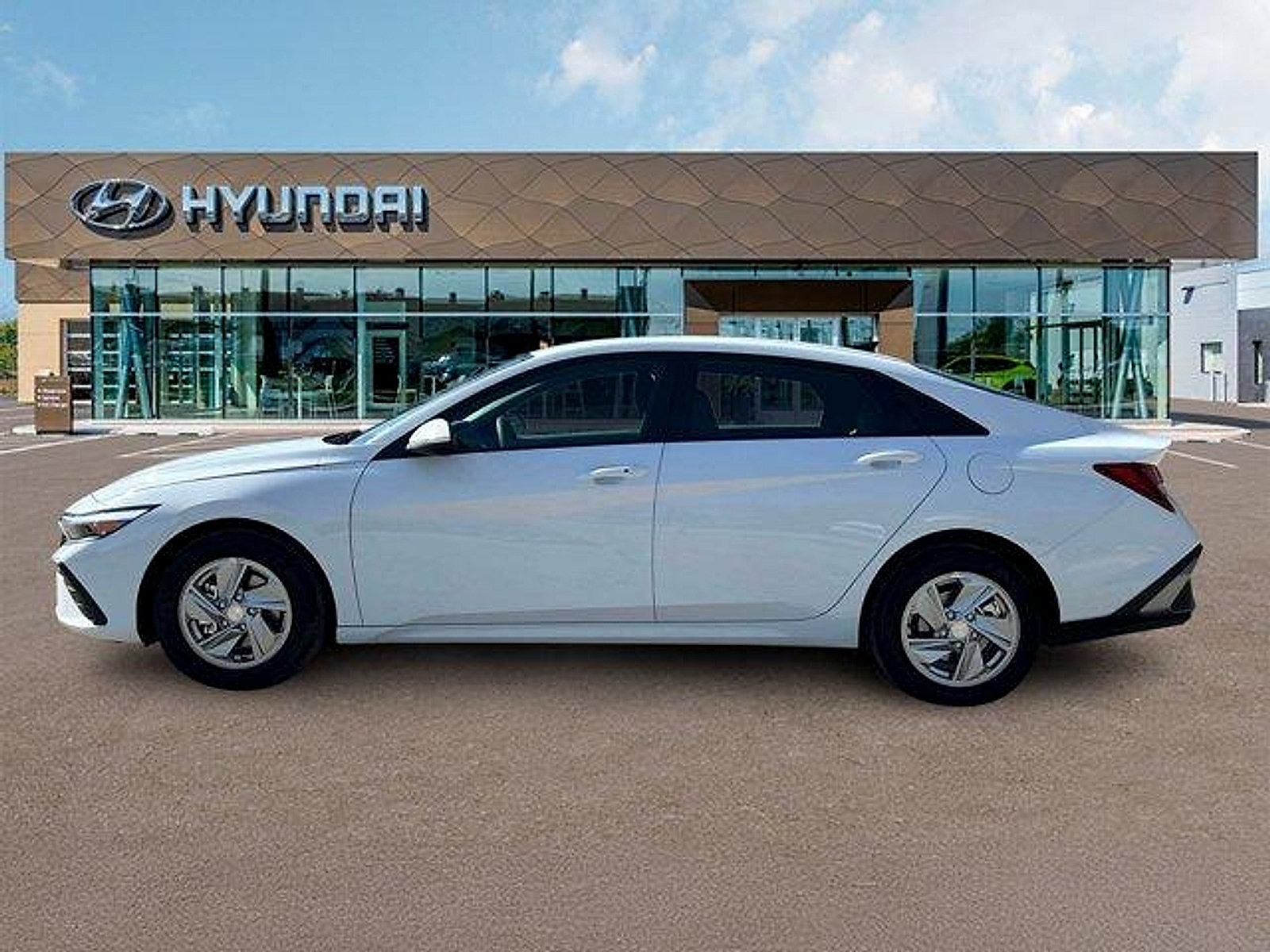 New 2025 Hyundai Elantra SE FWD image 3