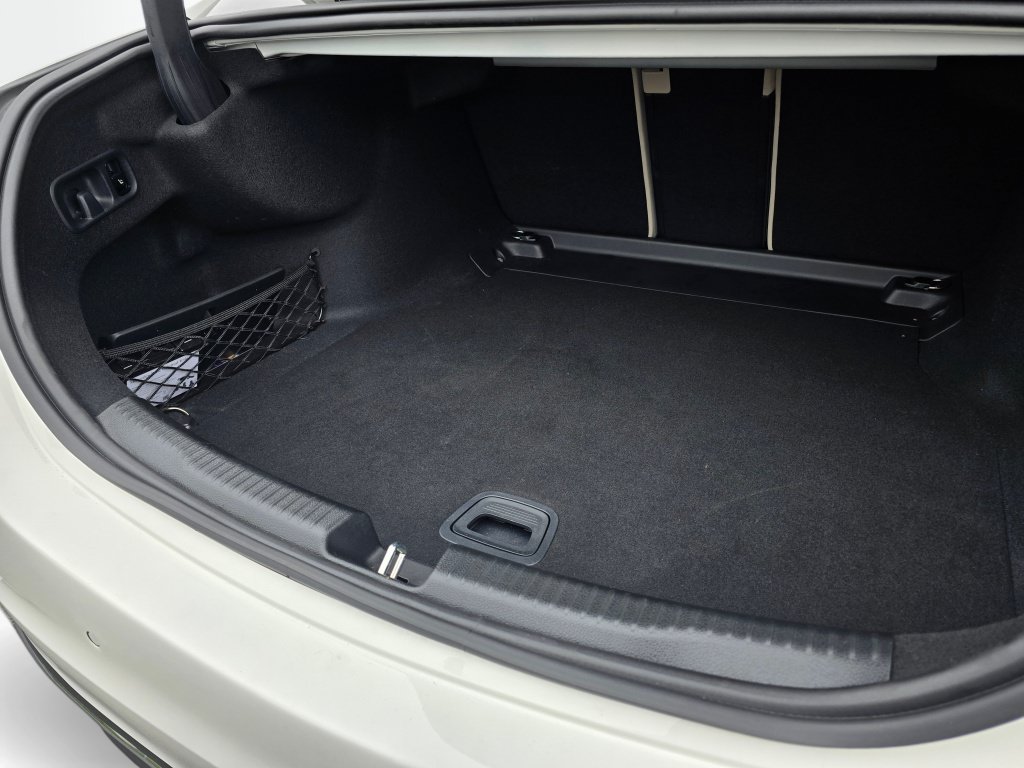 Used 2024 Mercedes-Benz C 300 4MATIC Sedan image 22