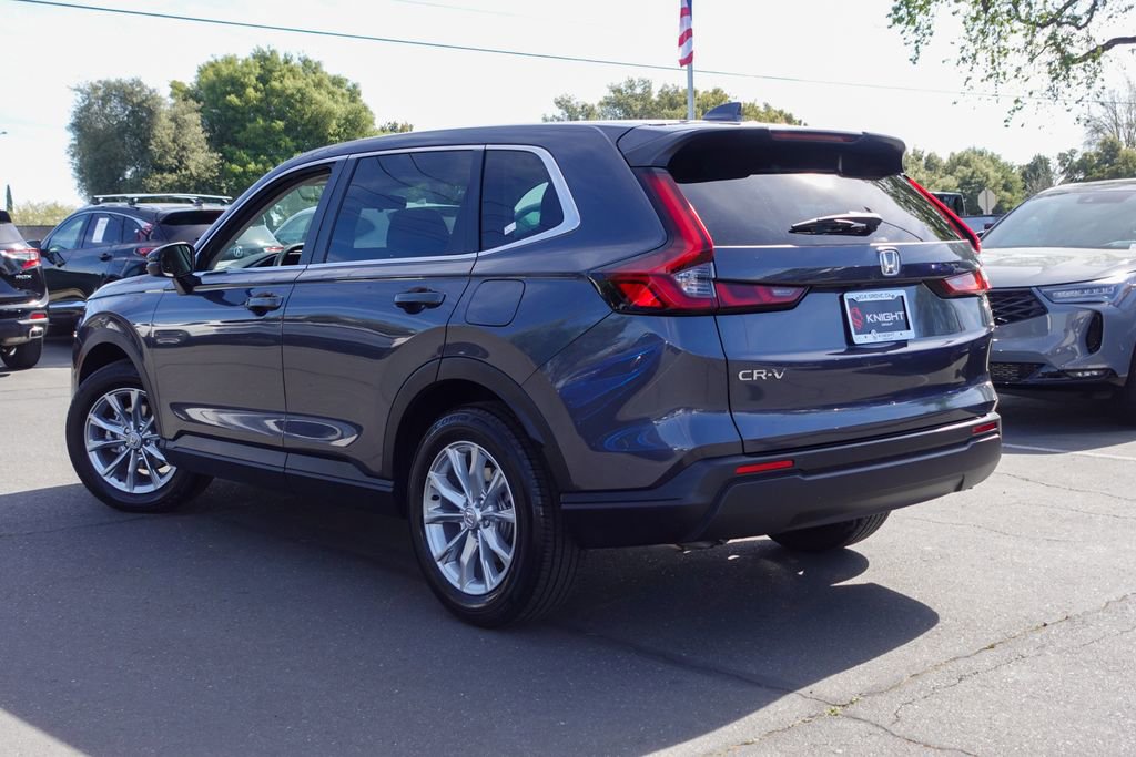 Used 2025 Honda CR-V EX image 9