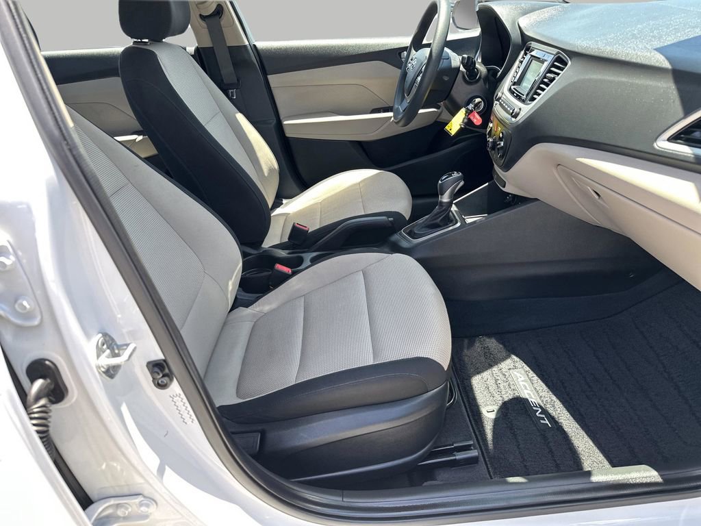 Used 2021 Hyundai Accent SE FWD image 26