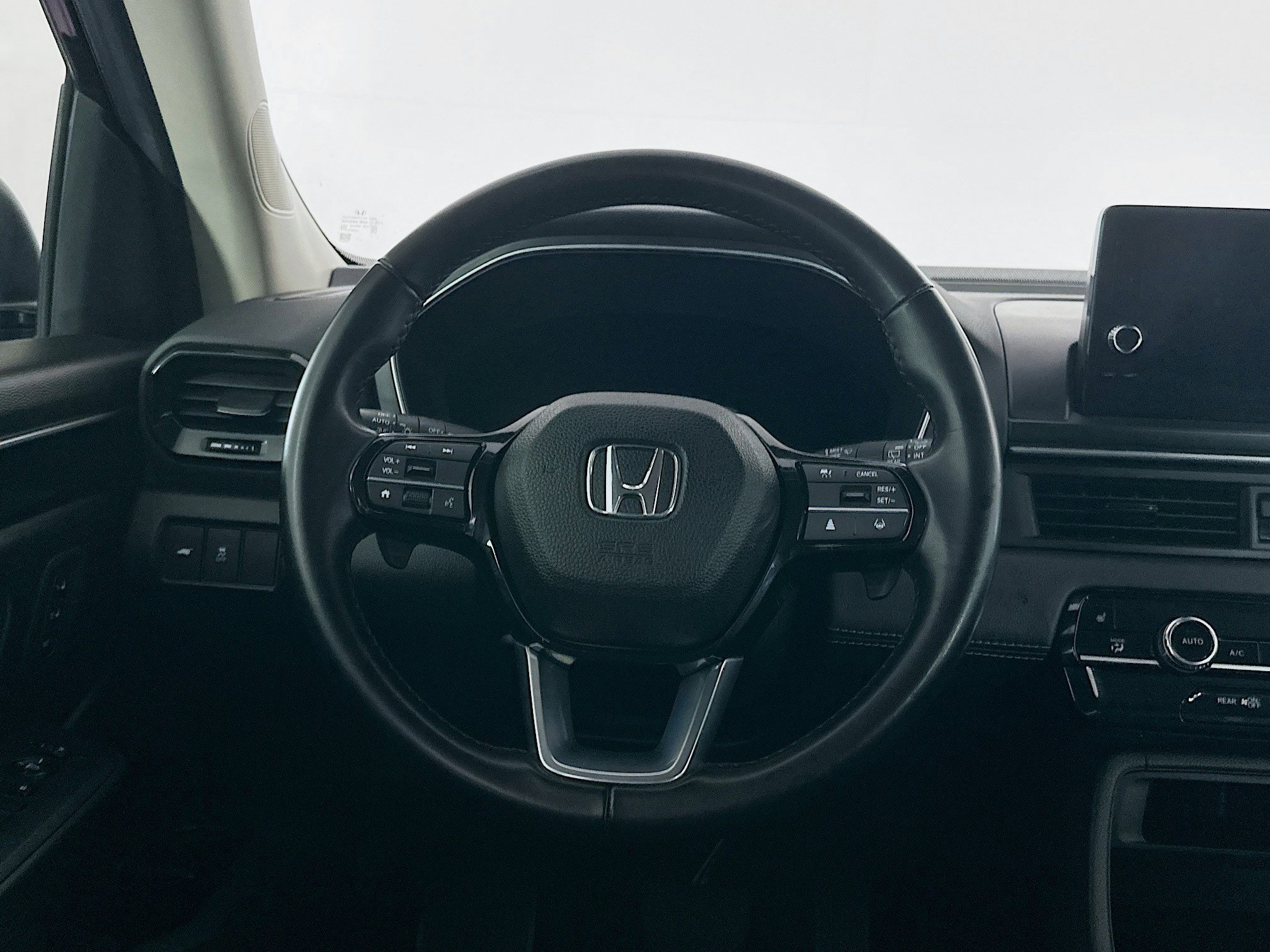 Used 2024 Honda Pilot EX-L image 18