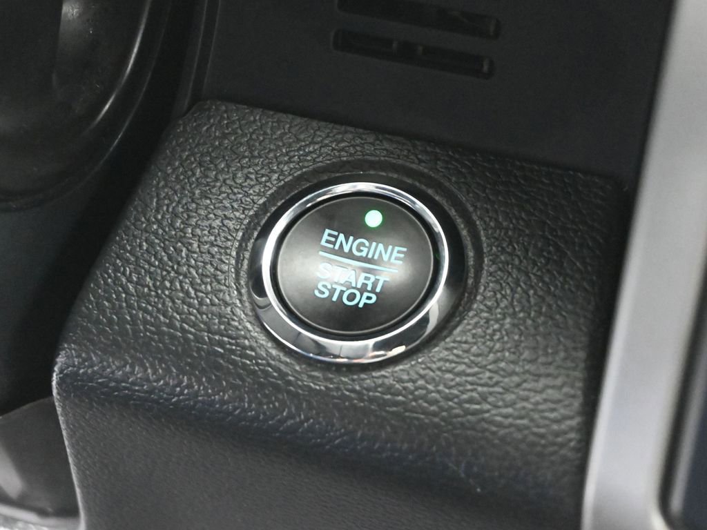 Certified 2022 Ford F250 Lariat w/ Lariat Ultimate Package image 14