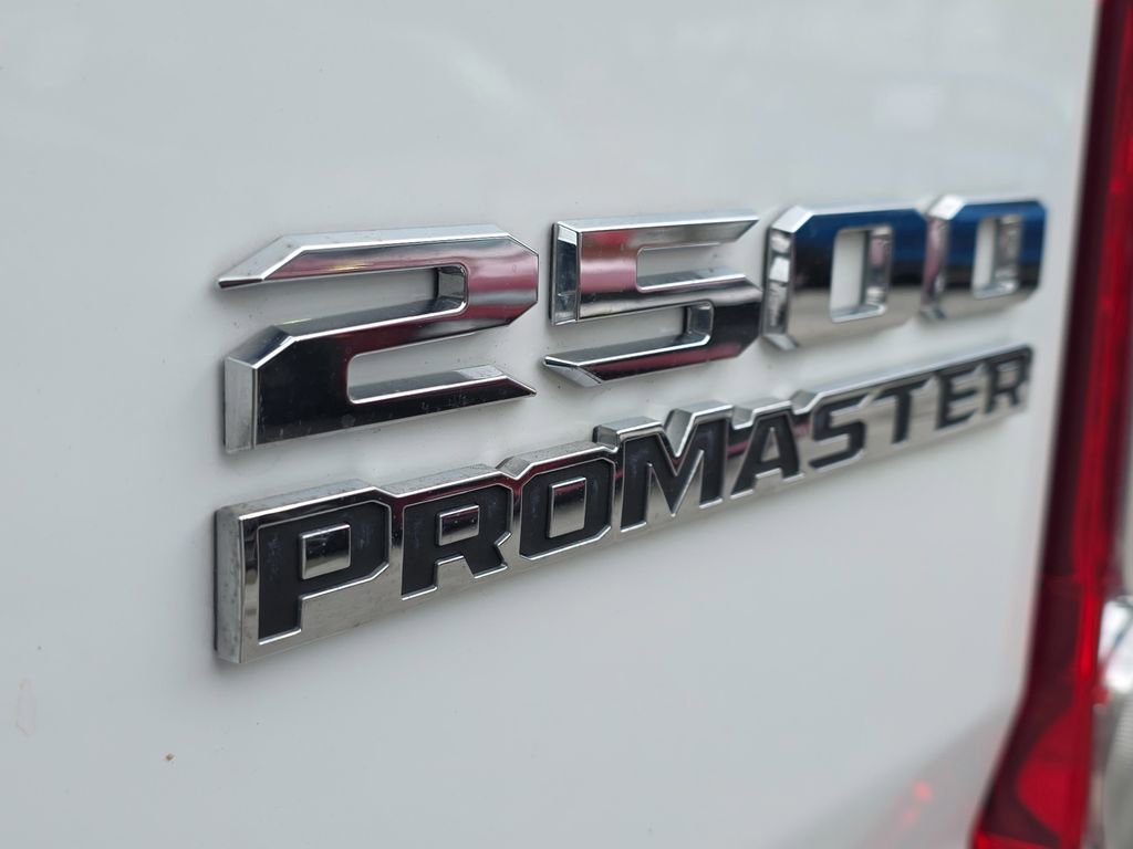 Used 2025 RAM ProMaster 2500 w/ Convenience Group FWD image 12