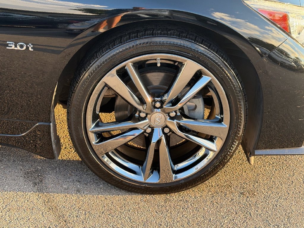Used 2019 INFINITI Q50 Signature Edition w/ Cargo Package (L96) RWD image 9