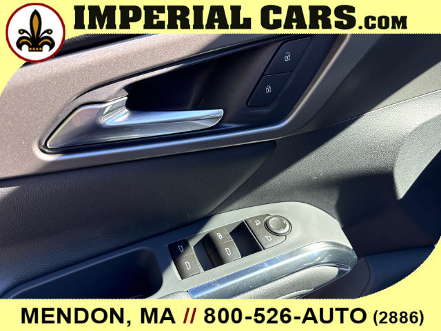 New 2027 Chevrolet Traverse LT w/ LPO, Floor Liner Package AWD/4WD image 13