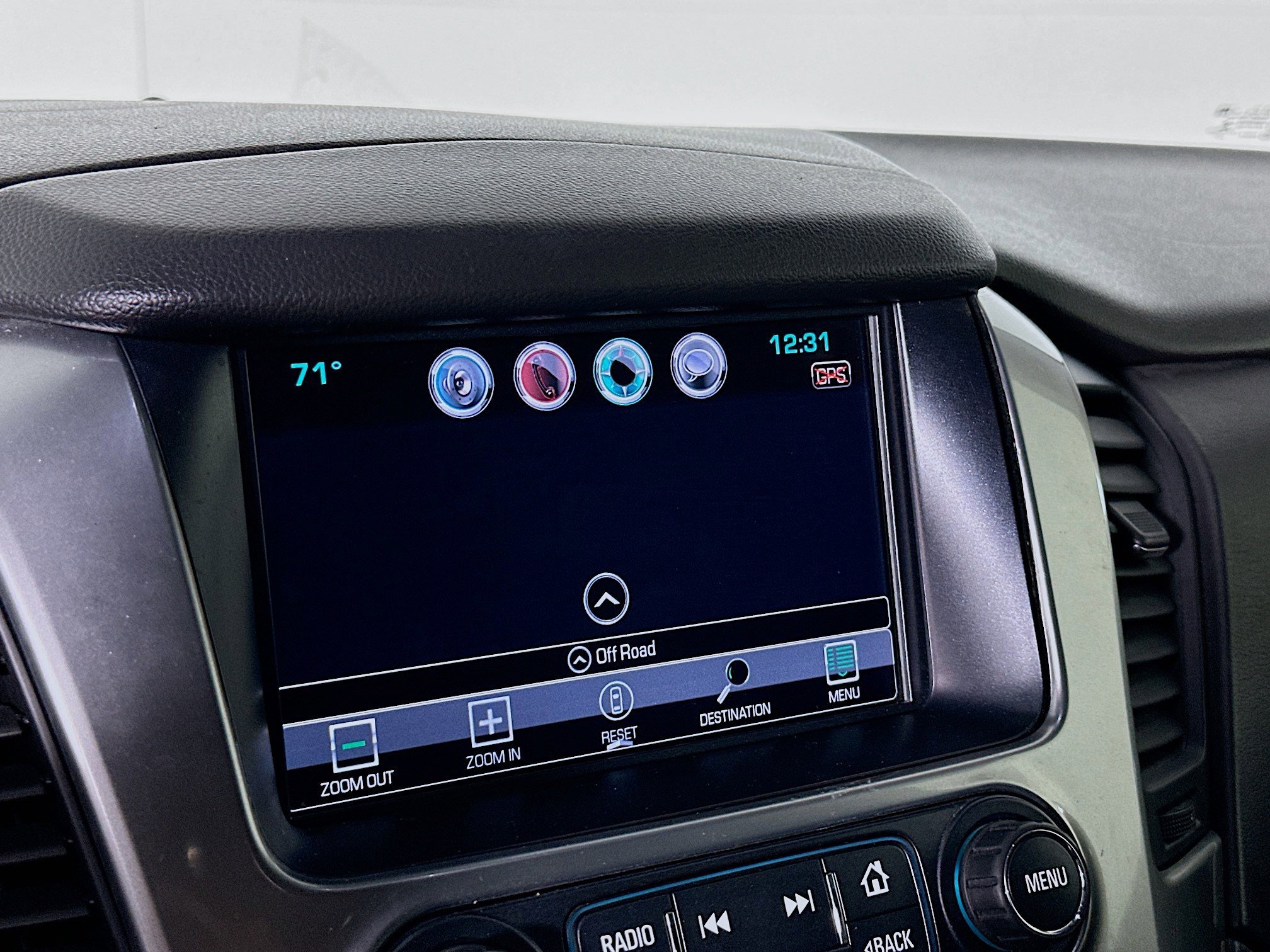 Used 2016 Chevrolet Suburban LTZ AWD/4WD image 22