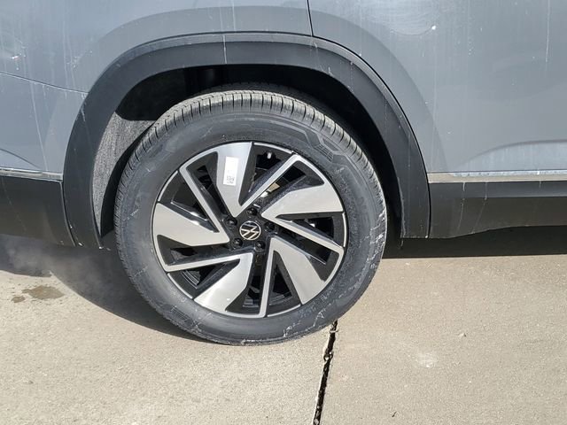 New 2026 Volkswagen Atlas SEL image 5