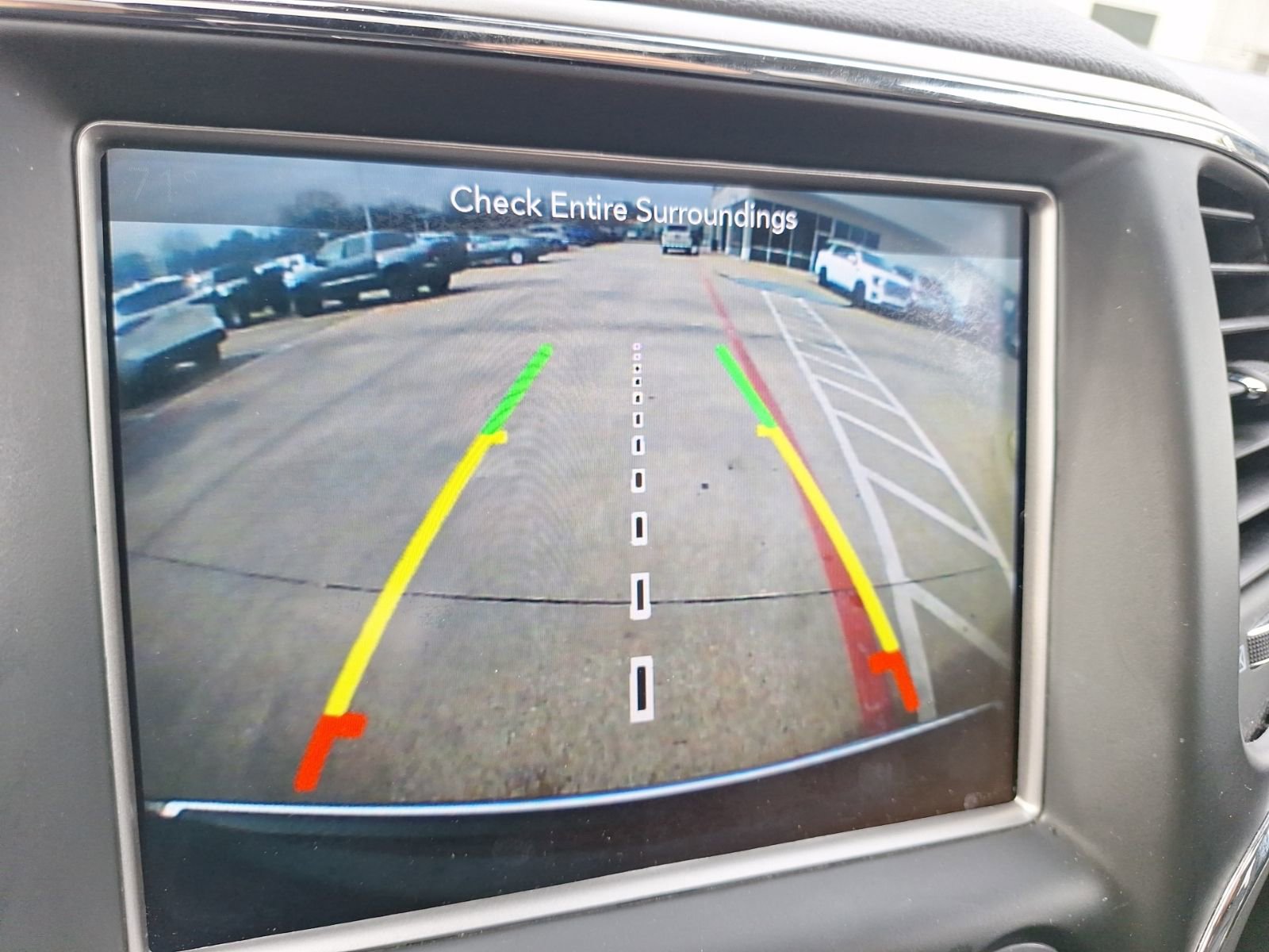 Used 2018 Jeep Grand Cherokee Limited RWD image 25