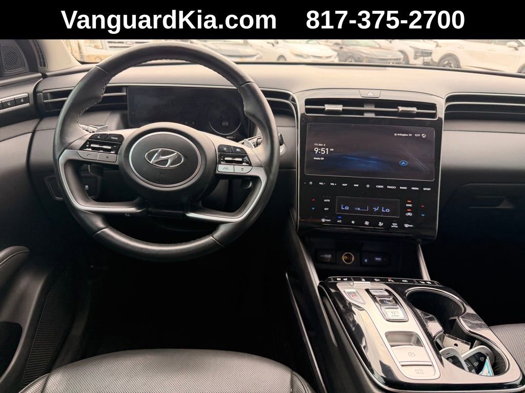 Used 2023 Hyundai Tucson Limited AWD/4WD image 16