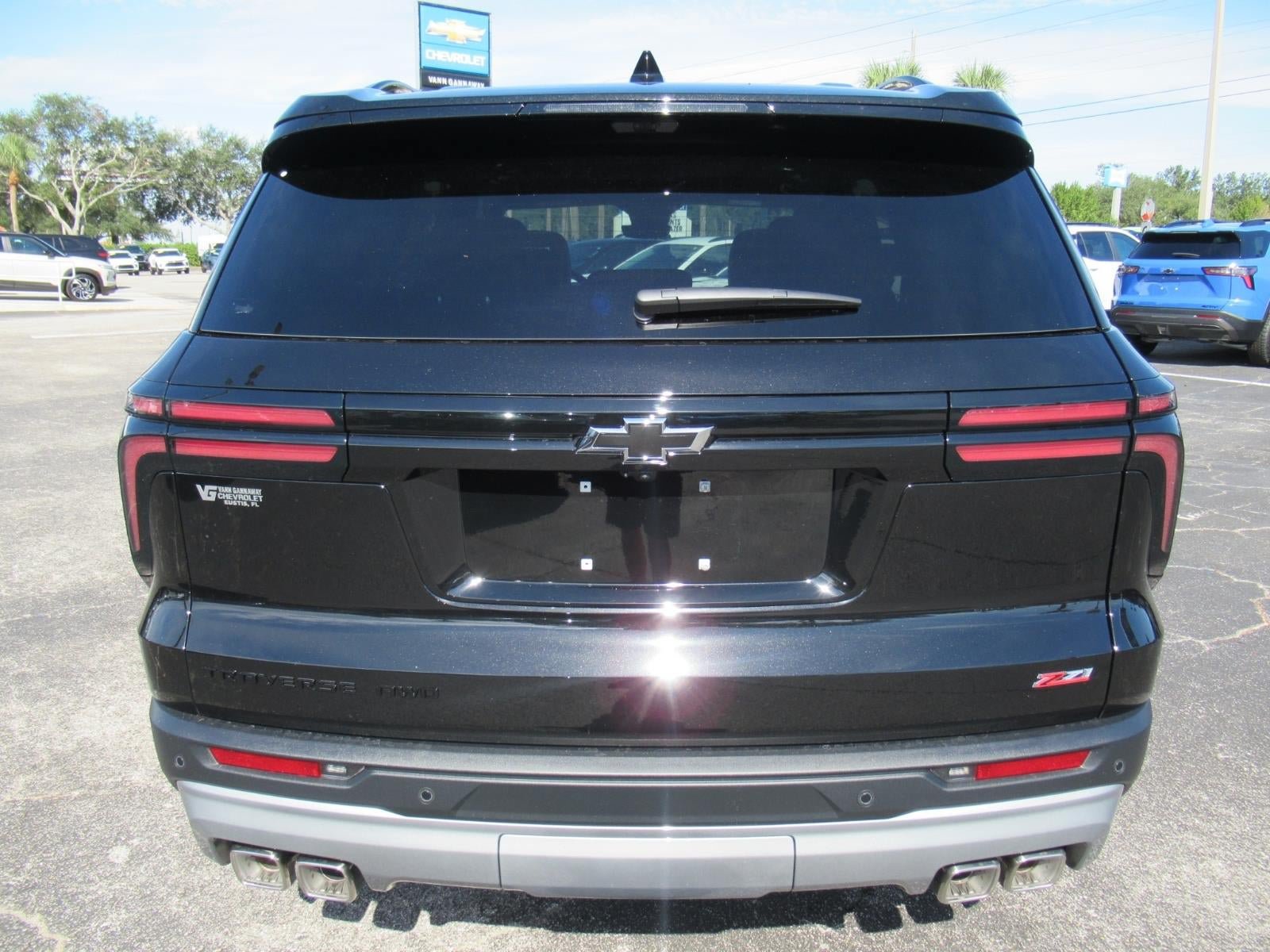 New 2027 Chevrolet Traverse Z71 w/ Driver Confidence Package AWD/4WD image 6