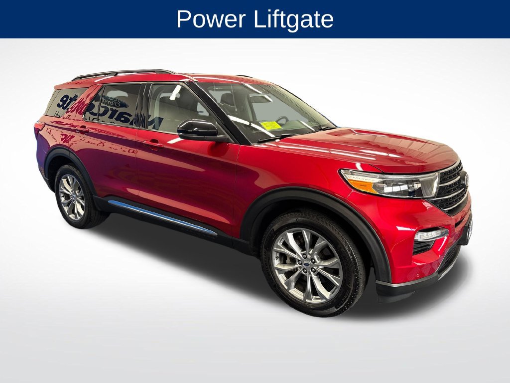 Certified 2024 Ford Explorer XLT w/ Equipment Group 202A AWD/4WD image 8