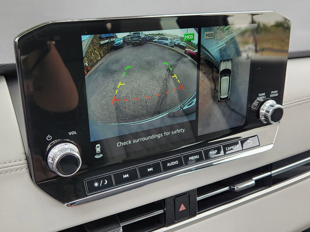 Used 2023 Mitsubishi Outlander 4WD Plug-In Hybrid image 9