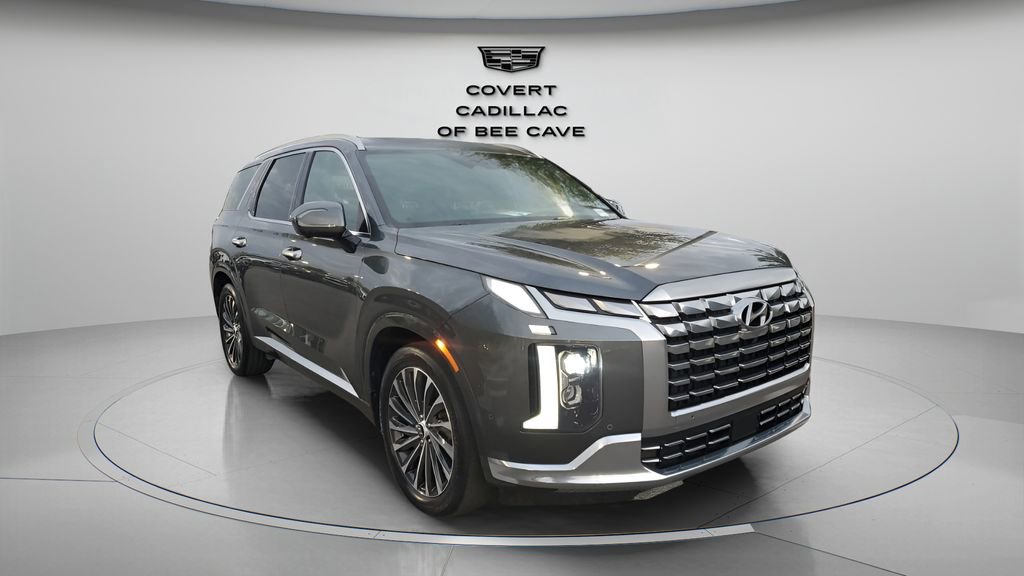 Used 2023 Hyundai Palisade Calligraphy w/ Winter Package