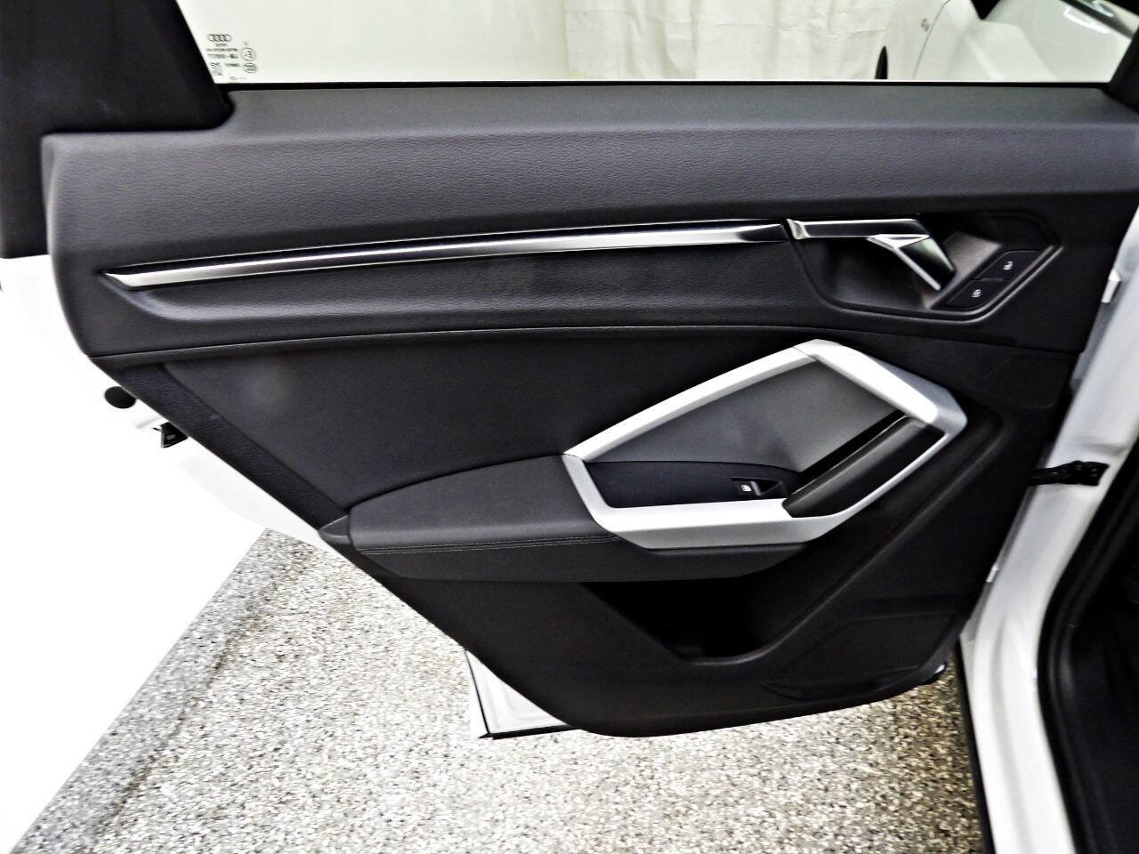 Used 2021 Audi Q3 2.0T Premium image 9