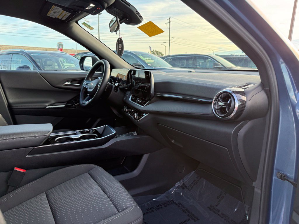 Used 2026 Chevrolet Equinox LT AWD/4WD image 52