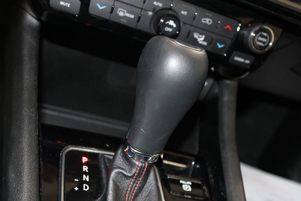 Used 2025 Jeep Compass Trailhawk AWD/4WD image 53