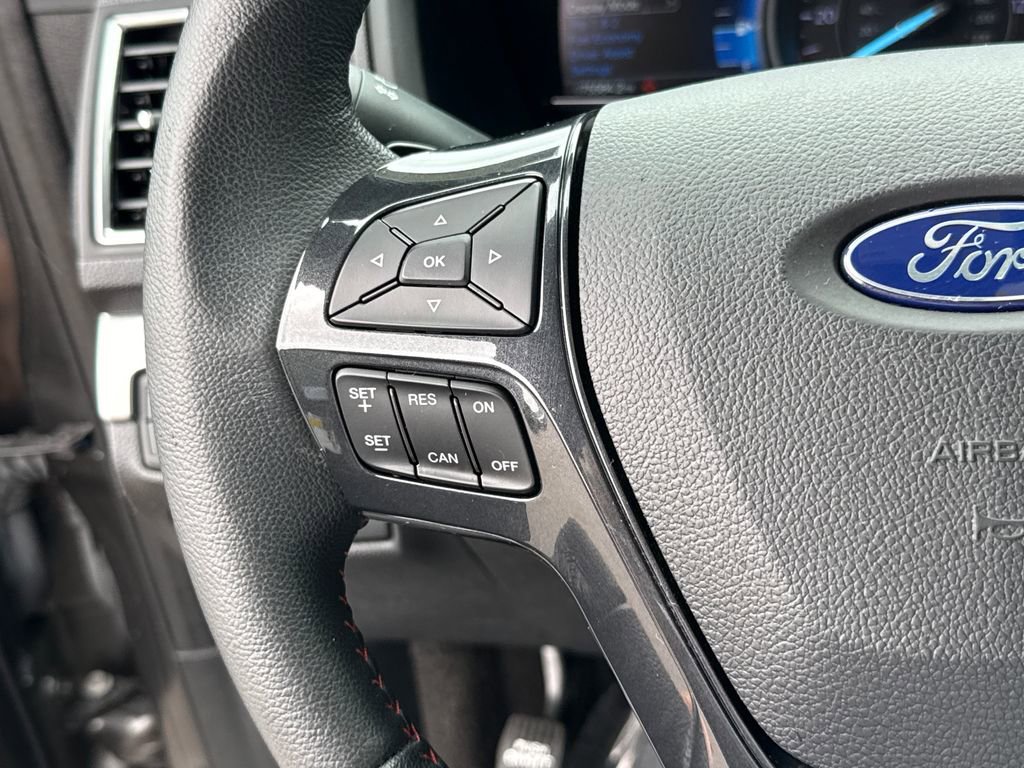 Used 2018 Ford Explorer Sport image 14