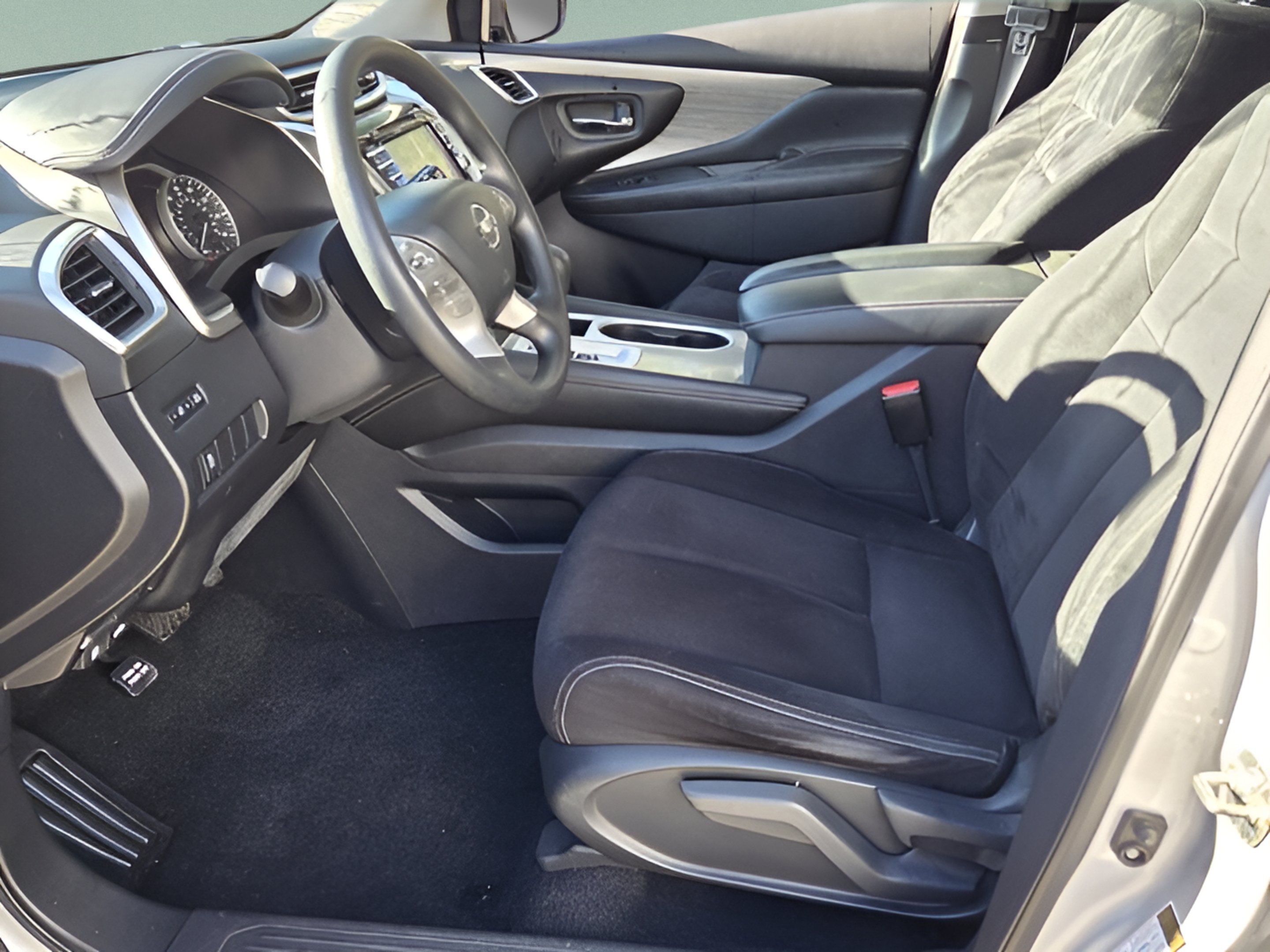 Used 2018 Nissan Murano S AWD/4WD image 9