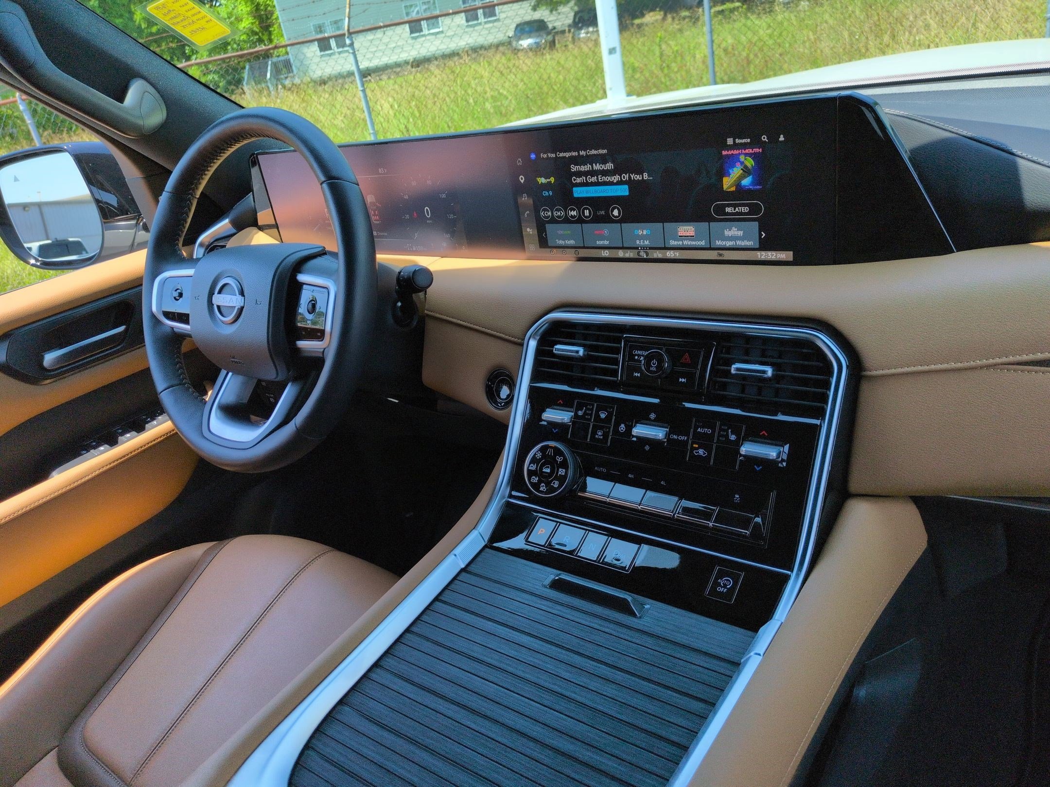 New 2026 Nissan Armada SL w/ Captain's Chari Seat Package AWD/4WD image 36