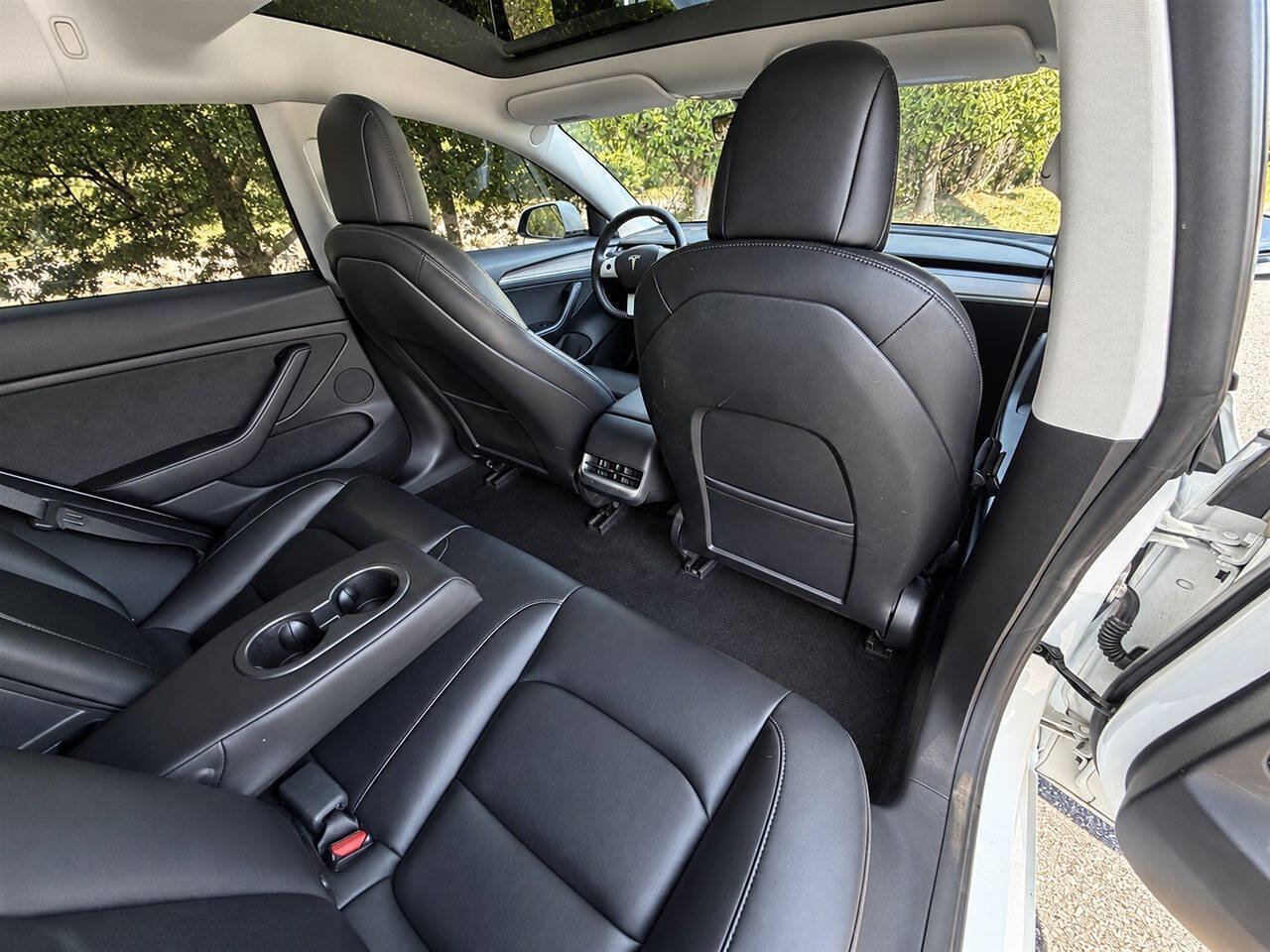 Used 2021 Tesla Model 3 Standard Range Plus RWD image 22