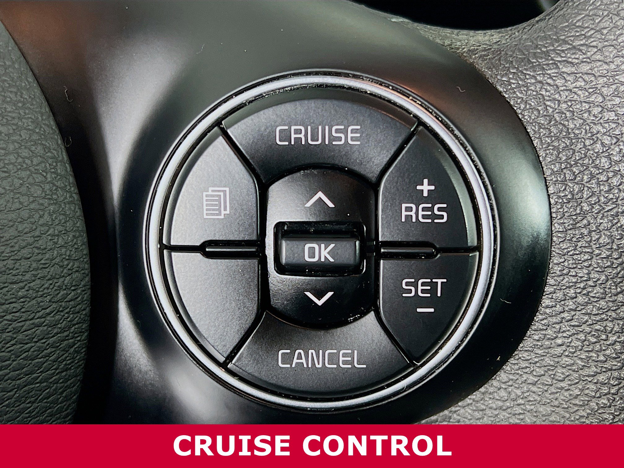 Used 2022 Kia Soul LX image 13