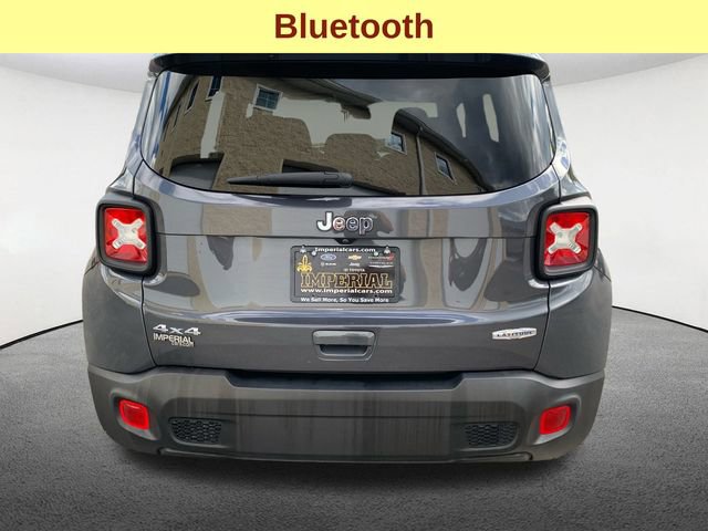 Used 2022 Jeep Renegade Latitude image 12