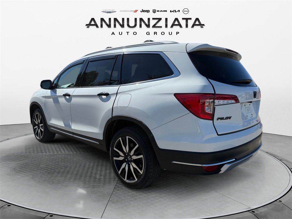 Used 2020 Honda Pilot Touring image 3